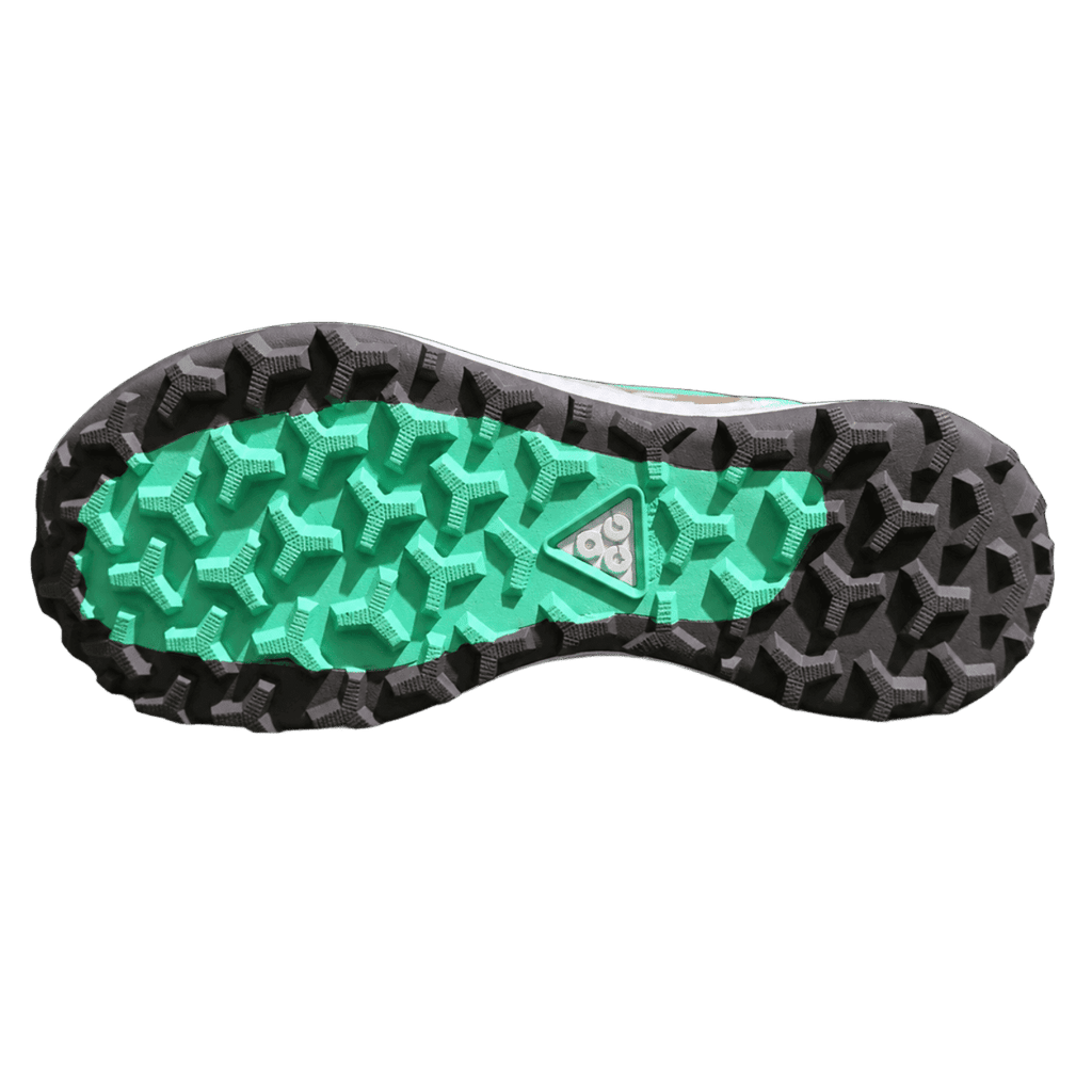 NIKE ACG LOWCATE 'LIMESTONE GREEN GLOW'