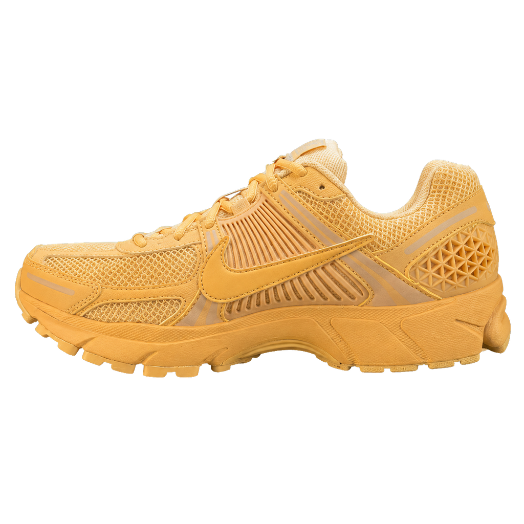 NIKE ZOOM VOMERO 5