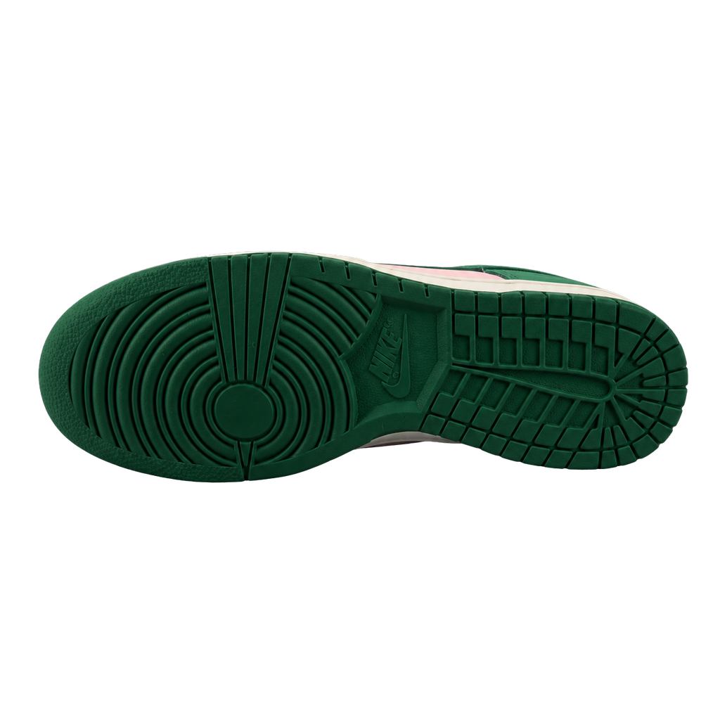 NIKE DUNK LOW RETRO SE
