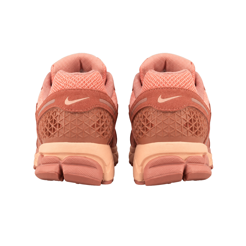 NIKE ZOOM VOMERO 5