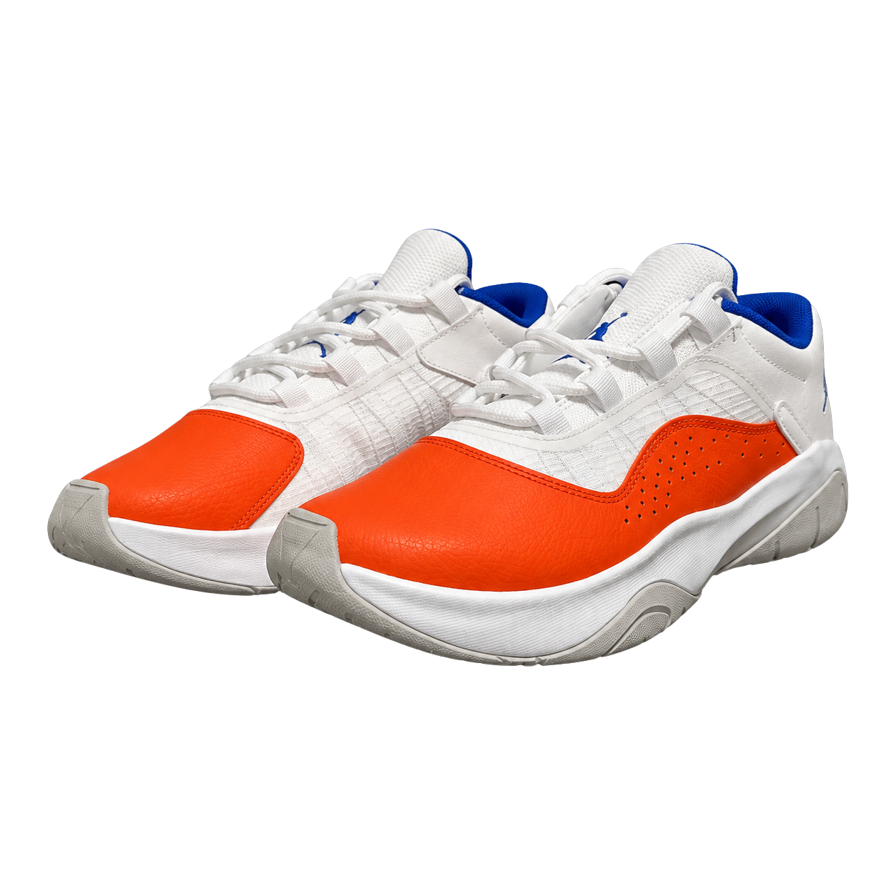 AIR JORDAN 11 CMFT LOW